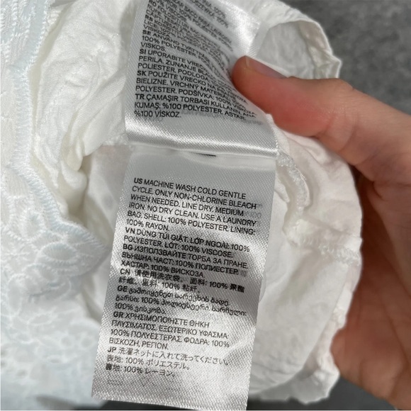 H&M Dress Size UK 6 Womens White Embroidered V Neck Ruffle Cross Front Lined - Picture 9 of 13